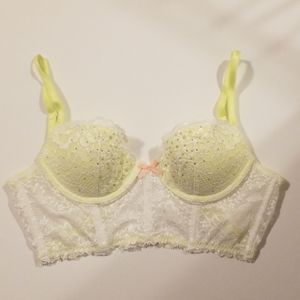 Victoria's secret bra 34B